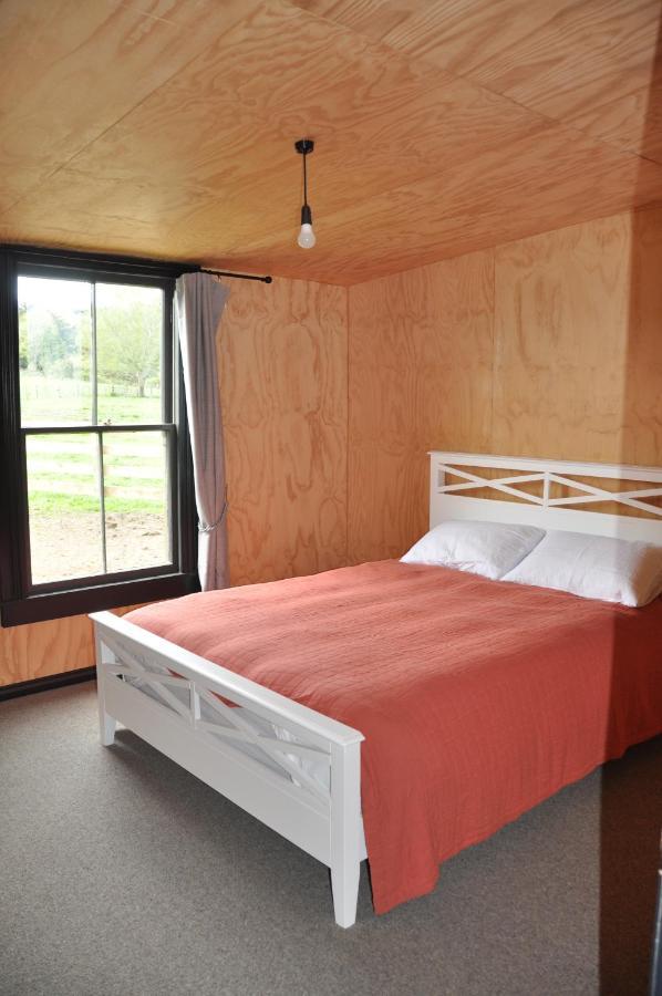 Renagour Cottage - Farmstay With Hot Tub! Whanganui Eksteriør billede